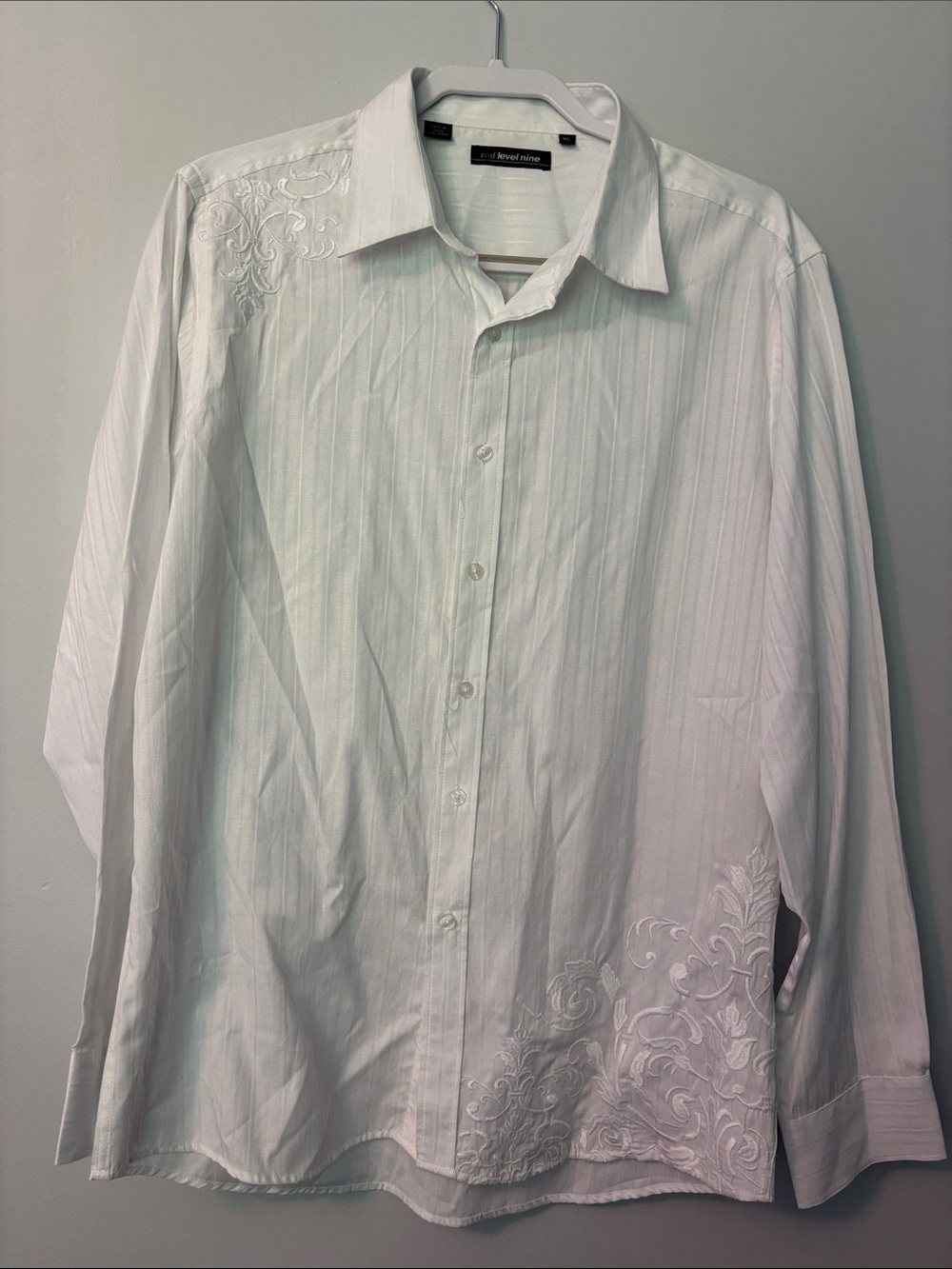 Men’s White Embroidered Long-Sleeve Dress Shirt